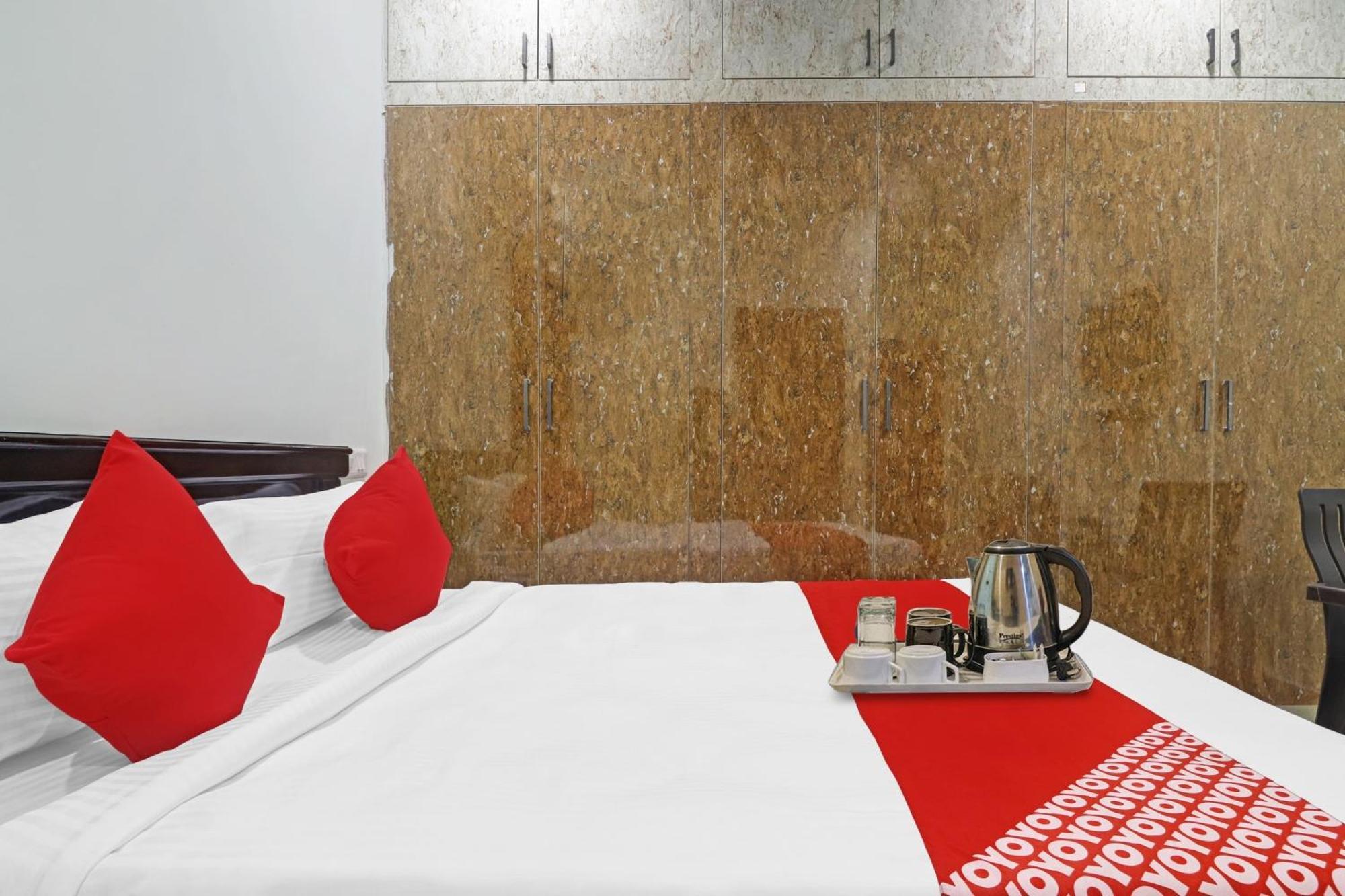 Hotel O Hanuma Residency Sururnagar Экстерьер фото