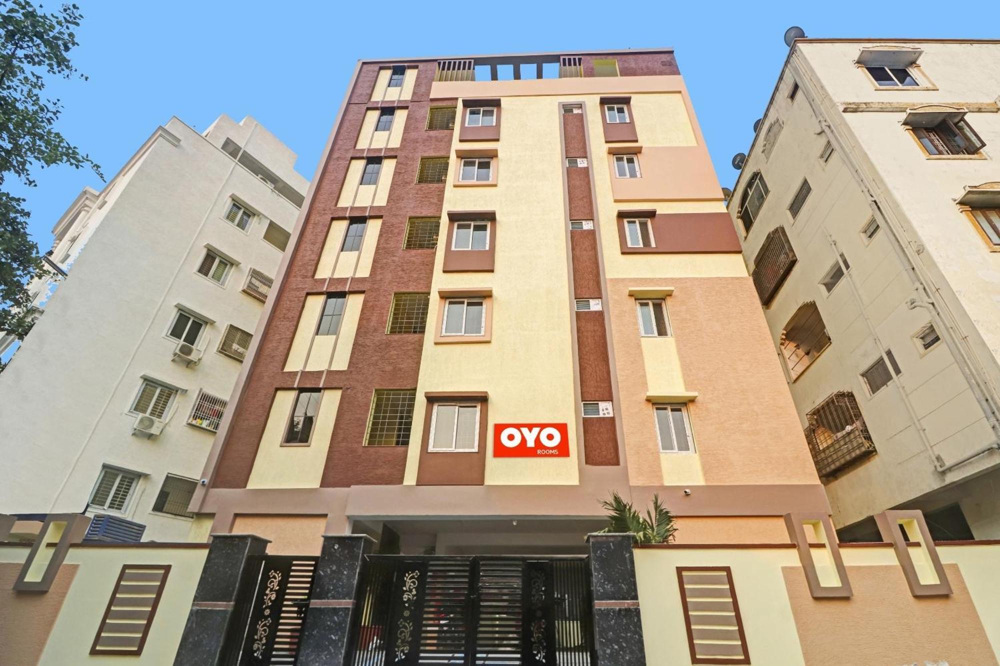 Hotel O Hanuma Residency Sururnagar Экстерьер фото